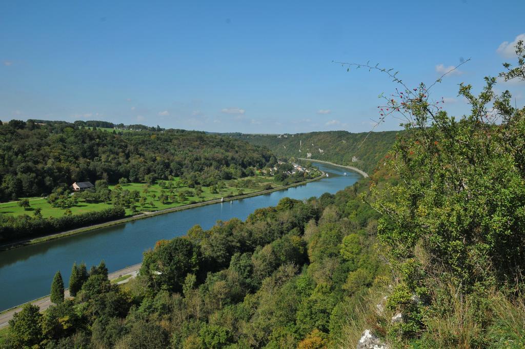 Village De Vacances Waulsort Hastiere-par-dela Kültér fotó